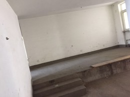 顺驰小区现代风格在施工地